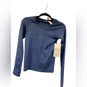 25. NWT Lululemon swiftly tech long sleeve BRILLIANT BLUE Size 2